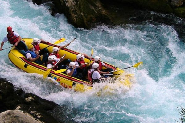 river rafting in rishikesh