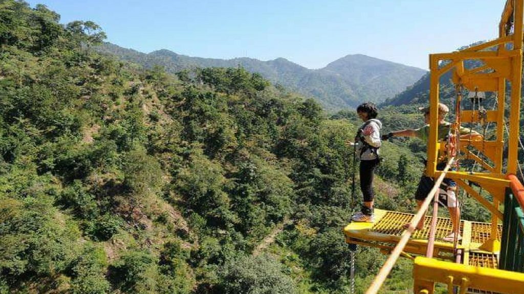 bungee jumping in rishikesh